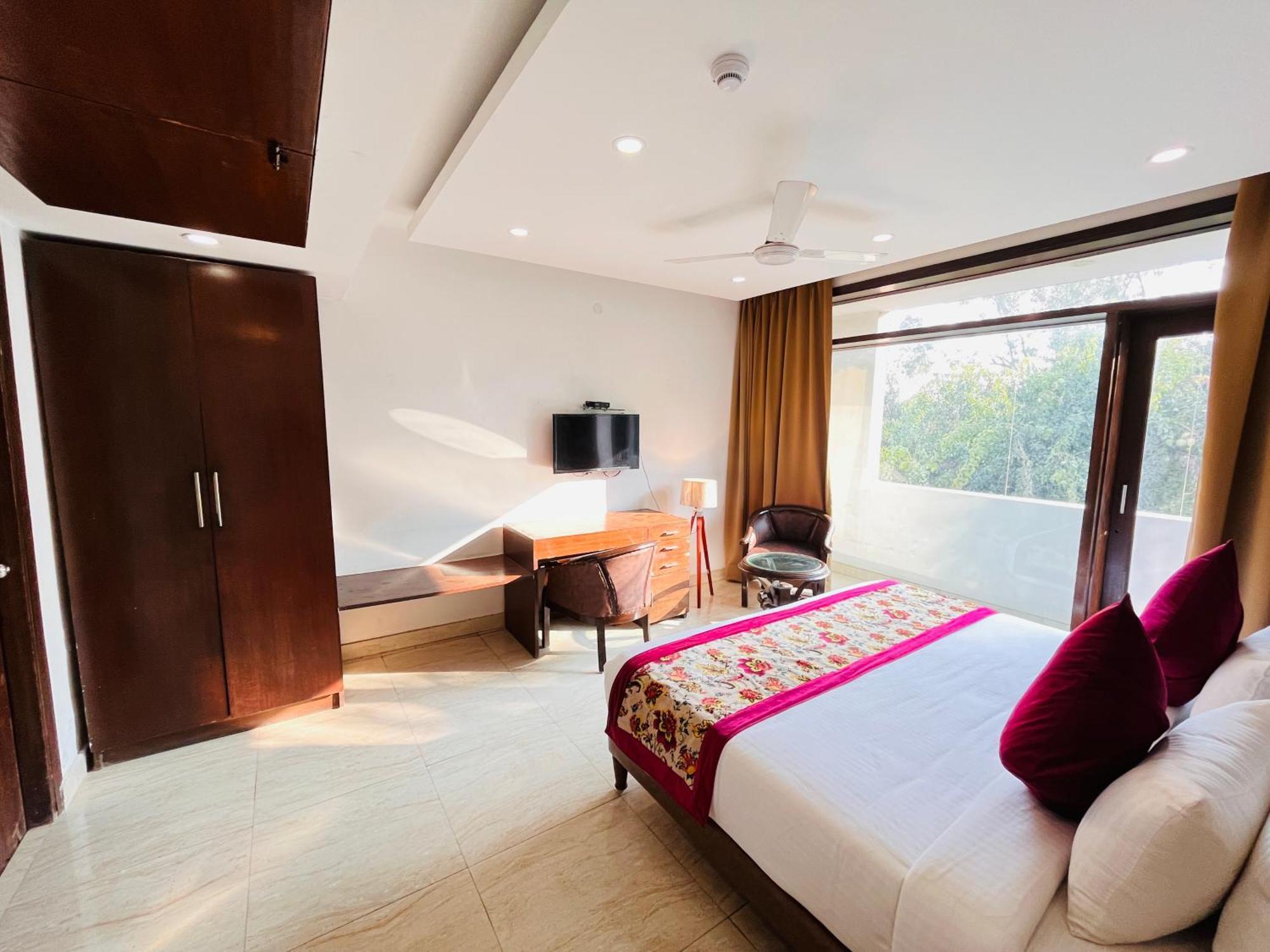 Отель Grove Residency Hauz Khas New Delhi Couple Friendly Экстерьер фото
